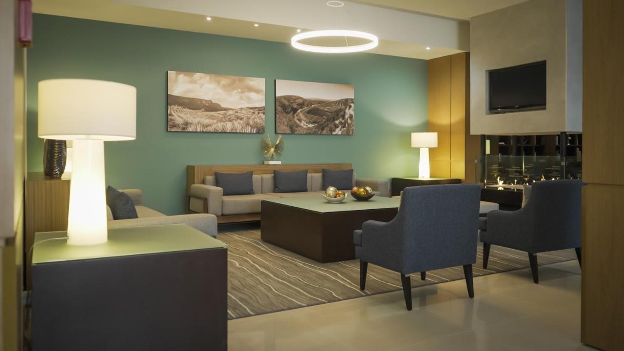 Staybridge Suites Guadalajara Expo By Ihg Сапопан Екстер'єр фото